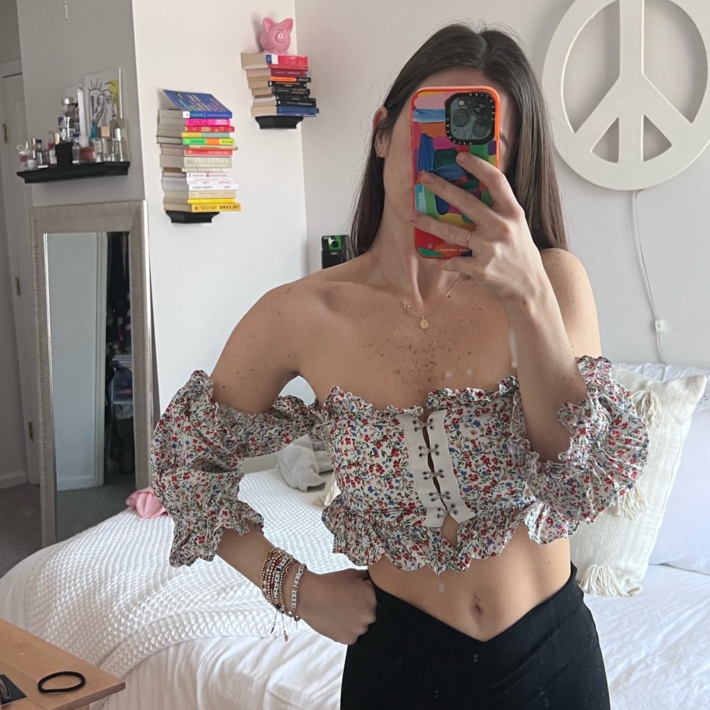 hazel boutique off the shoulder cropped floral blouse.